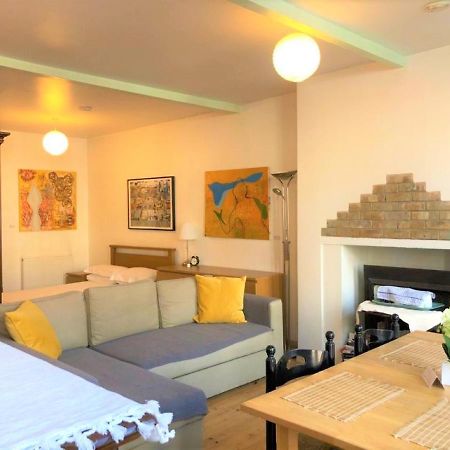 Studio Flat Without Kitchen At Kentish Town London Eksteriør billede